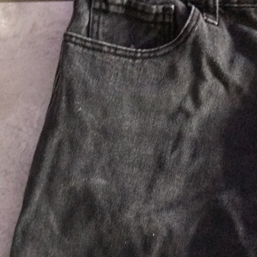 FOREVER 21 Women Vintage Style Black Wash Jeans | 28 - Picture 8 of 13